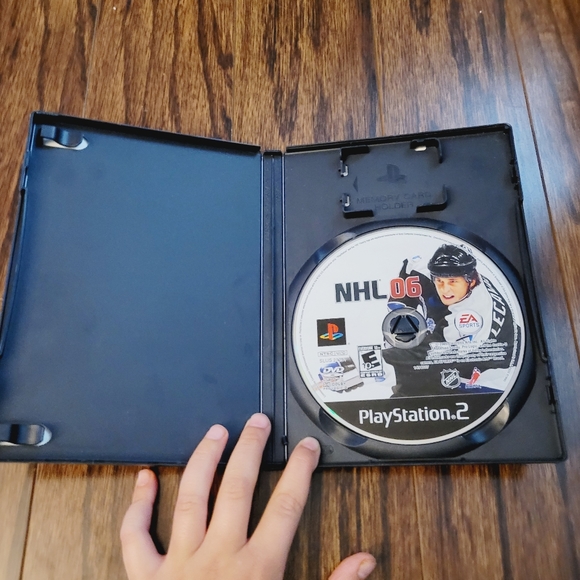 Play Station2 Vintage NHL Hockey 2006 PS2 Game Classic Hockey - Picture 3 of 4